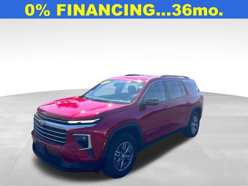 2025 Chevrolet Traverse LT