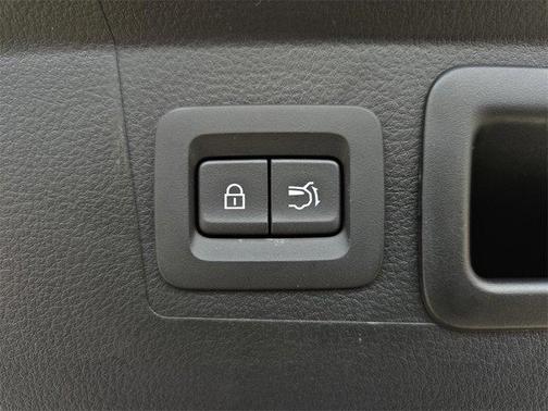 2026 Mazda CX-50 Preferred