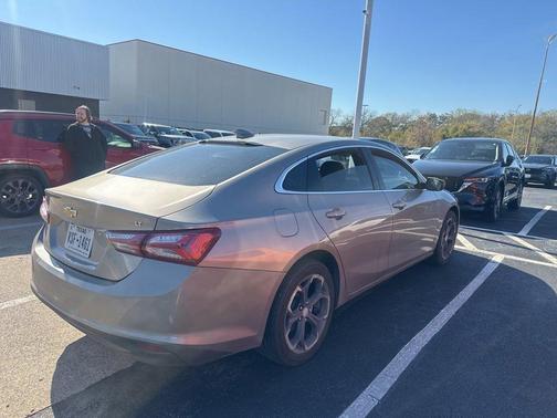 2022 Chevrolet Malibu LT