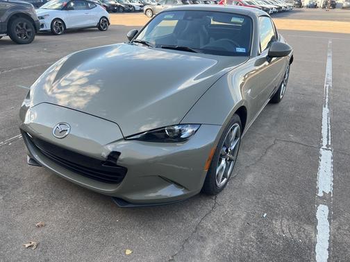 2023 Mazda MX-5 Miata RF Grand Touring