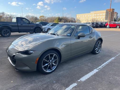 2023 Mazda MX-5 Miata RF Grand Touring