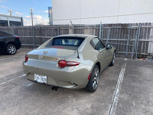 2023 Mazda MX-5 Miata RF Grand Touring