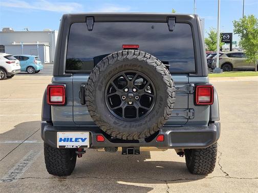 2024 Jeep Wrangler Sport