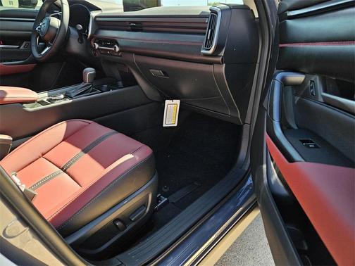 2025 Mazda CX-50 Hybrid Premium Package
