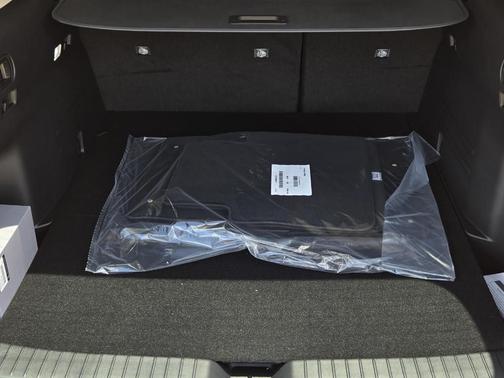 Zircon Sand Metallic 2026 Mazda CX-50 2.5 S Meridian Edition