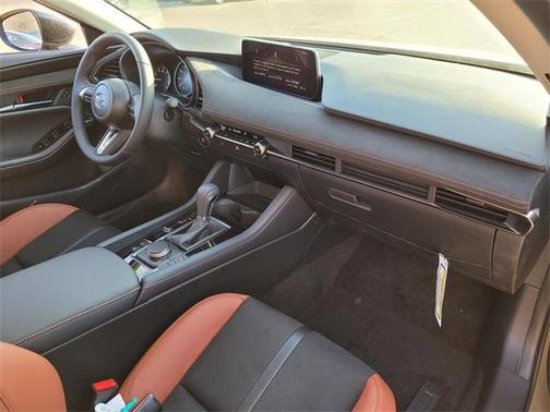 2025 Mazda Mazda3 2.5 Carbon Turbo