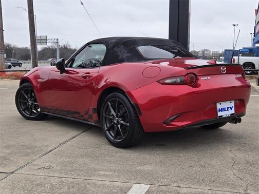 2016 Mazda MX-5 Miata Club