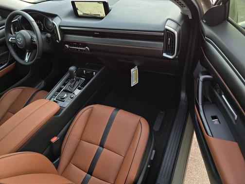 Zircon Sand Metallic 2026 Mazda CX-50 2.5 Turbo Meridian Edition