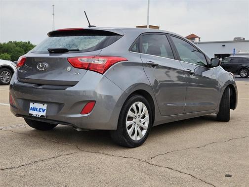 2016 Hyundai Elantra GT Base