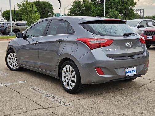 2016 Hyundai Elantra GT Base