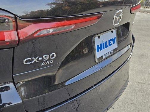 2025 Mazda CX-90 SE