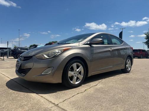 Desert Bronze 2013 Hyundai ELANTRA GLS