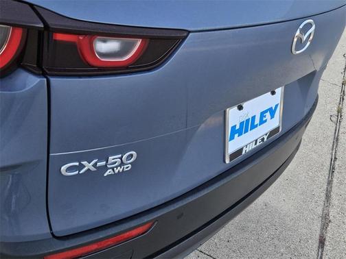 2026 Mazda CX-50 Premium Plus