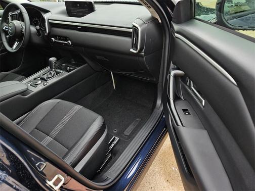 2025 Mazda CX-50 2.5 S Select Package