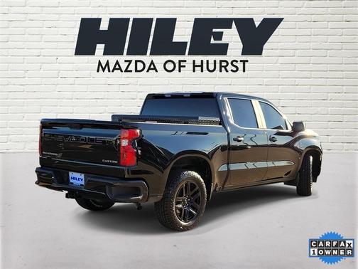 2022 Chevrolet Silverado 1500 Custom