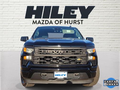 2022 Chevrolet Silverado 1500 Custom