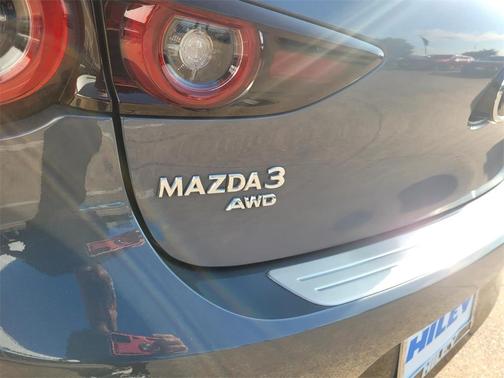 2023 Mazda Mazda3 2.5 S Carbon Edition