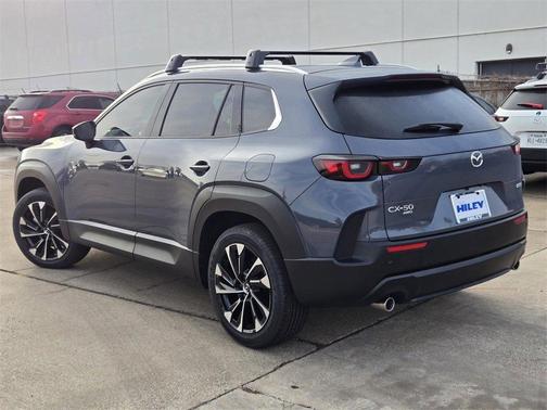 2026 Mazda CX-50 Premium Plus