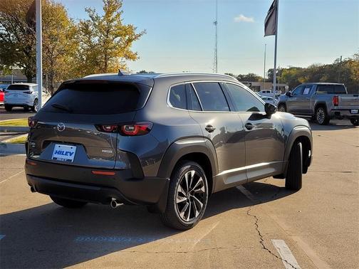 2026 Mazda CX-50 Premium Plus