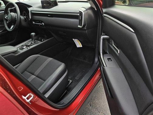 2025 Mazda CX-50 2.5 S Select Package
