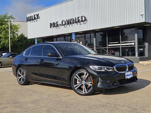 2022 BMW 330 i