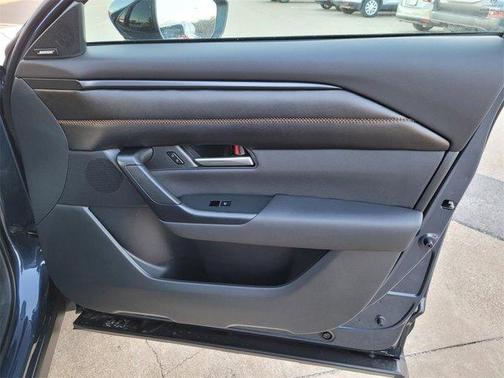 2026 Mazda CX-50 Premium