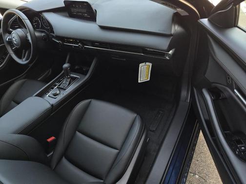 Deep Crystal Blue Mica 2026 Mazda Mazda3 FWD w/Select Package