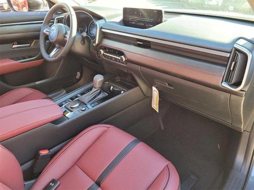 2026 Mazda CX-50 Premium