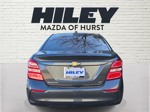 2018 Chevrolet Sonic LT