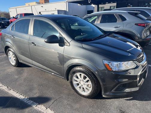 2018 Chevrolet Sonic LT