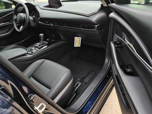 2025 Mazda CX-30 Select