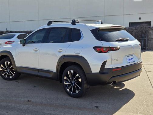 2026 Mazda CX-50 Premium Plus