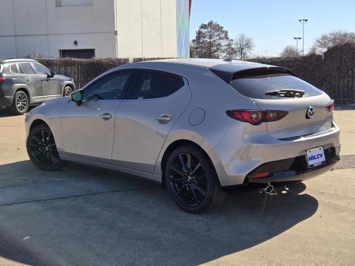 Platinum Quartz Metallic 2026 Mazda Mazda3 FWD w/Premium Package