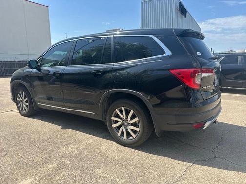 Black 2020 Honda Pilot EX-L