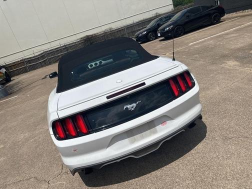White 2016 Ford Mustang EcoBoost Premium