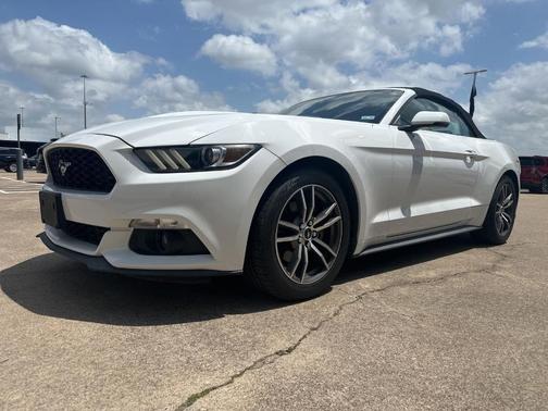 White 2016 Ford Mustang EcoBoost Premium