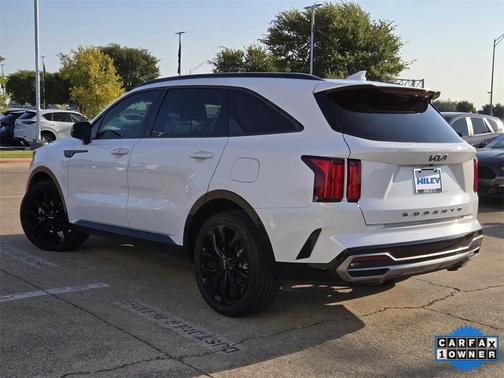 2022 Kia Sorento SX