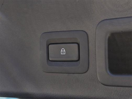 2025 Mazda Mazda3 FWD w/Preferred Package