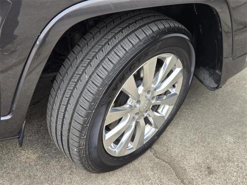 2018 Jeep Cherokee Overland