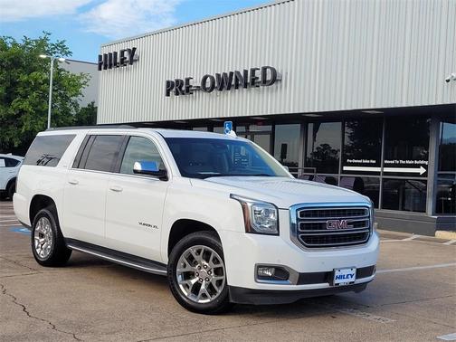 2017 GMC Yukon XL SLT