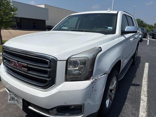 2017 GMC Yukon XL SLT