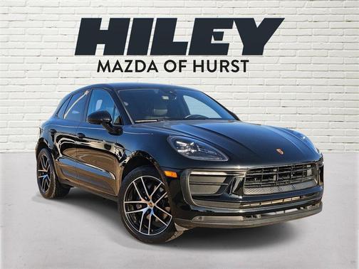 2022 Porsche Macan Base