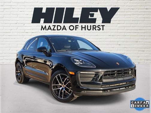 2022 Porsche Macan Base