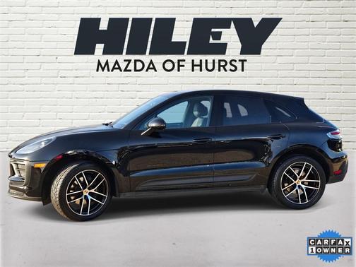 2022 Porsche Macan Base