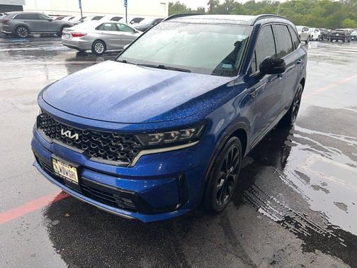 2023 Kia Sorento SX