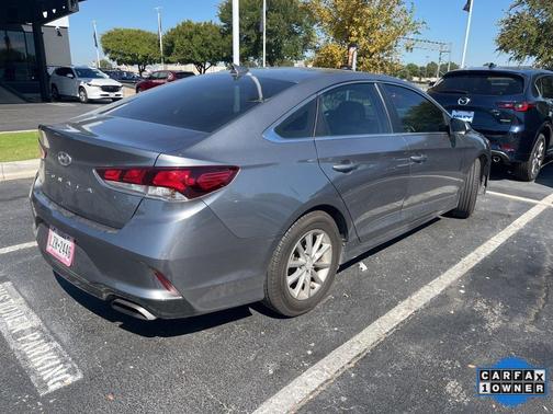 2019 Hyundai SONATA SE
