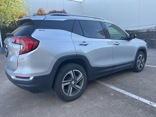 Quicksilver Metallic 2019 GMC Terrain SLT