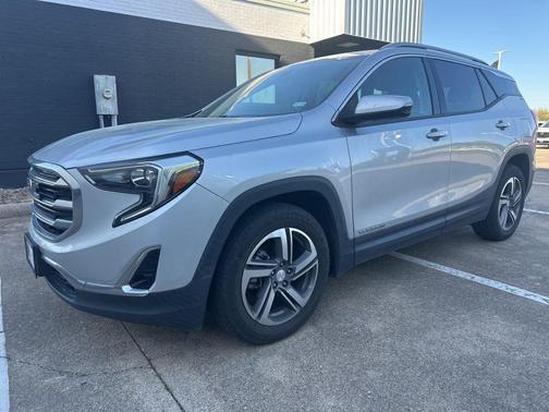 Gray 2019 GMC Terrain SLT
