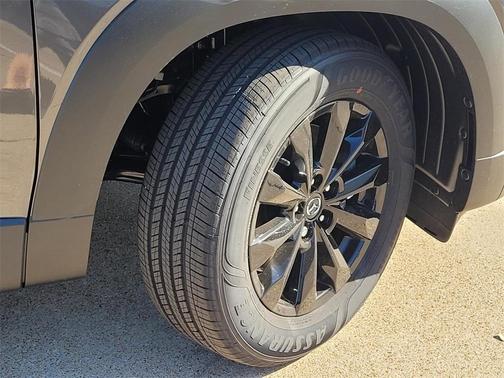 2025 Mazda CX-50 2.5 S Preferred Package