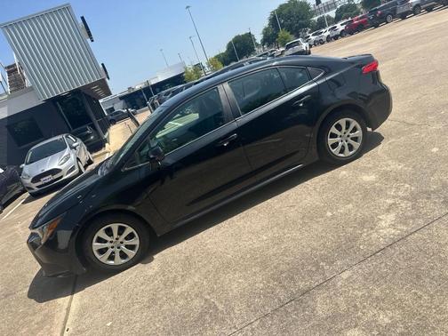 Black 2021 Toyota Corolla LE